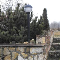 Lampa ogrodowa Mleczne Prążki wysokość  106cm