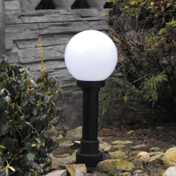 Lampa  ogrodowa Mleczna Kula wysokość 57cm